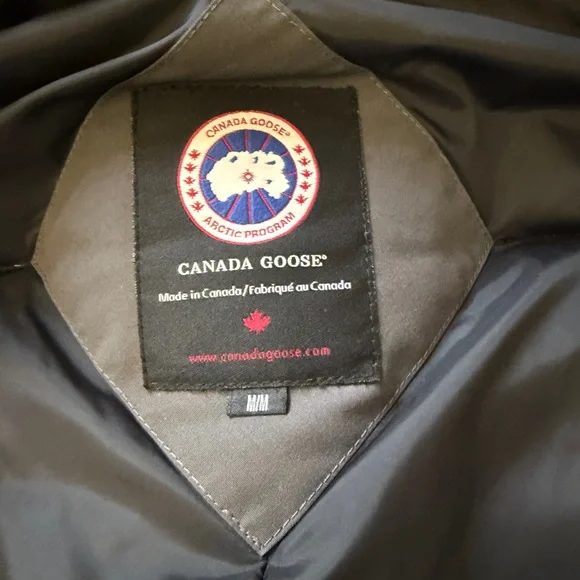 CANADA GOOSE CHATEAU PARKA - Picture 5 of 6